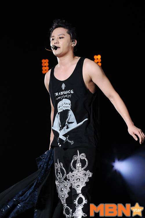 140925 JYJ The Return of The King Concert Live In Thailand - 10 [MBN]