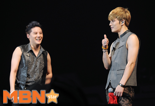 140925 JYJ The Return of The King Concert Live In Thailand - 17 [MBN]