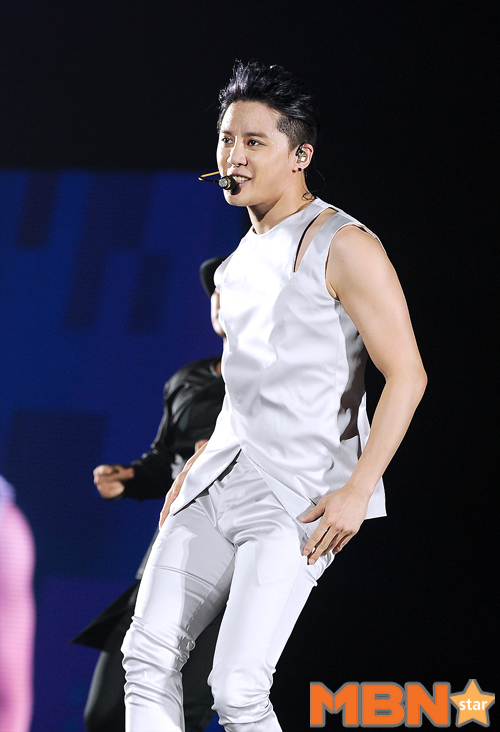 140925 JYJ The Return of The King Concert Live In Thailand - 20 [MBN]